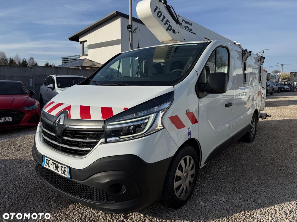 Renault Trafic - 1