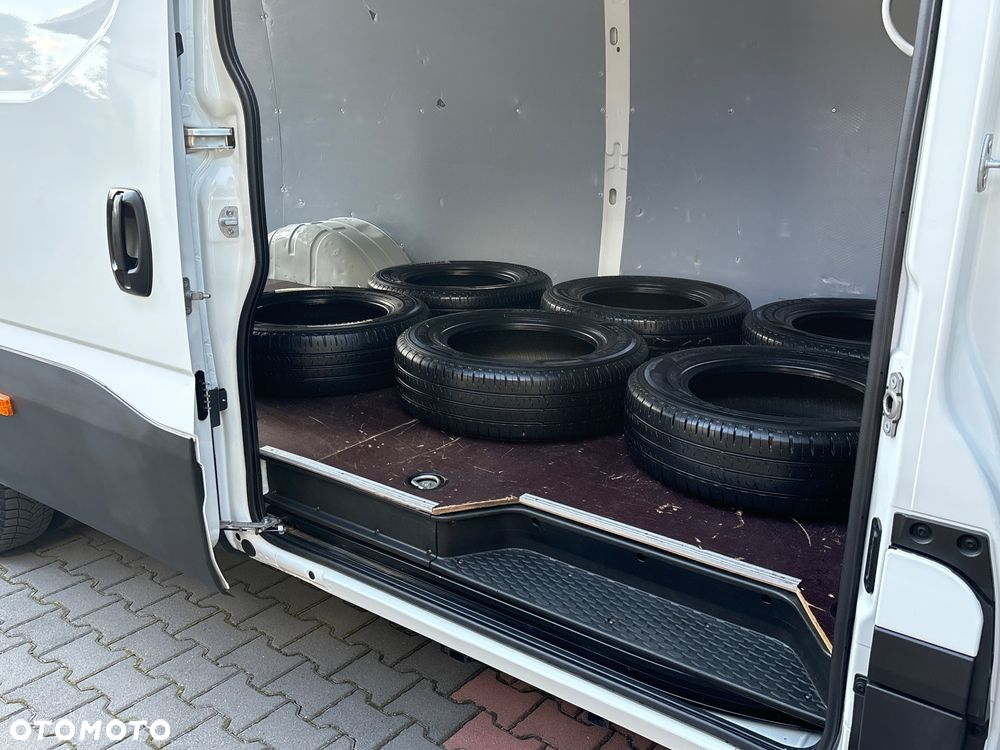 Iveco 50C180 DMC: 5200 - 19