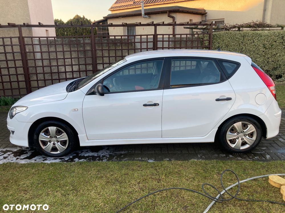 Hyundai i30 1.4 Classic - 4