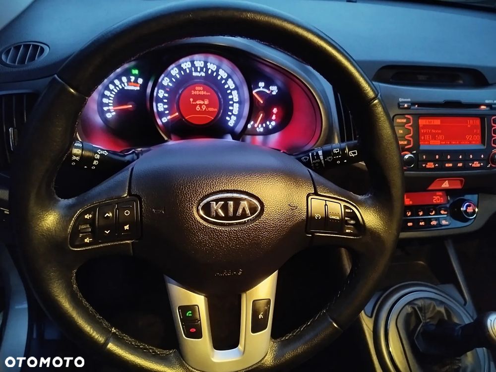 Kia Sportage 2.0 S 2WD - 21