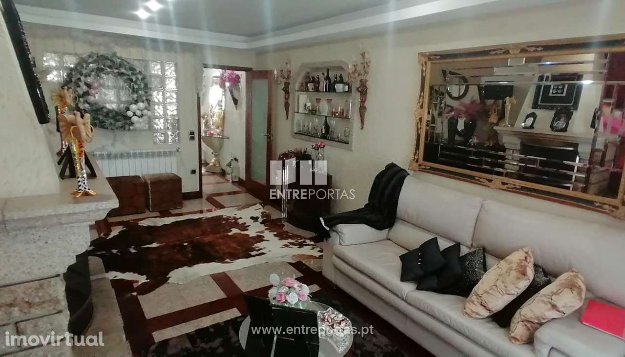 Venda de Moradia V3 em frente à Marina, em Vila do Conde - Grande imagem: 3/22