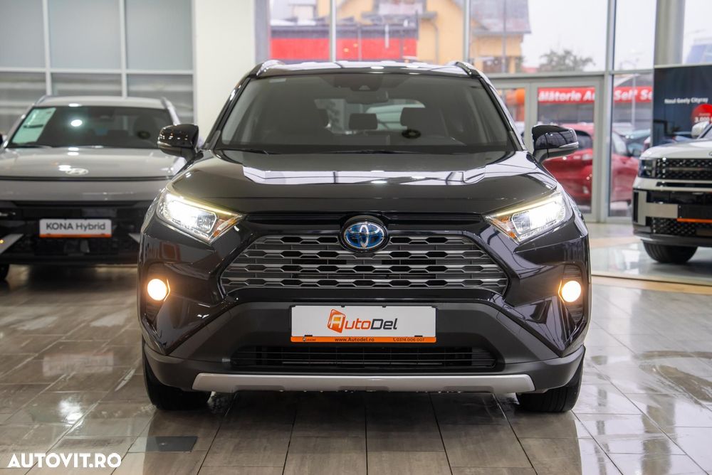Toyota RAV4 - 5