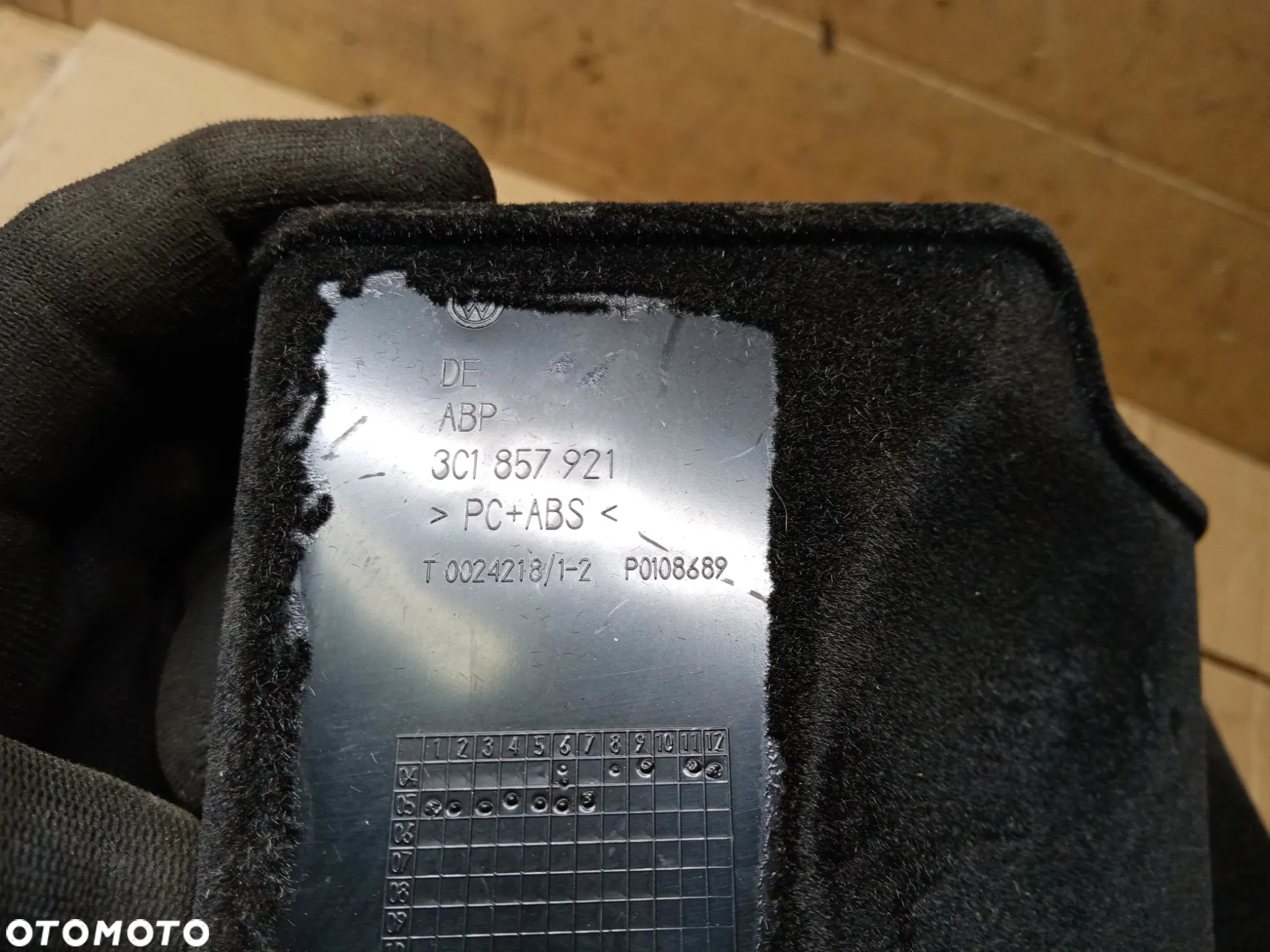Schowek kierowcy lewy VW Passat B6 3C1857921 - 8