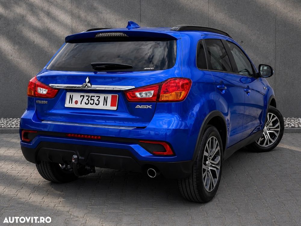 Mitsubishi ASX 2.2 DI-D 4WD Automatik Edition 100+ - 17