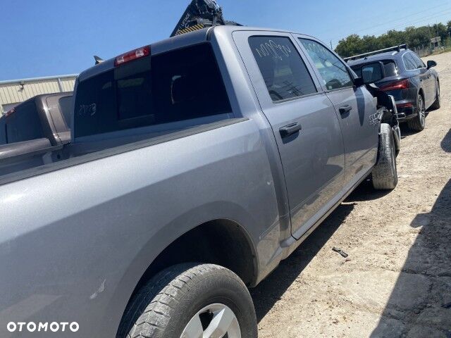 RAM 1500 5.7 Quad Cab Laramie - 40