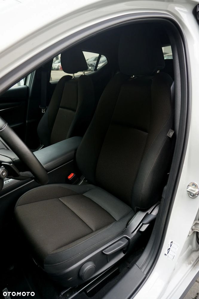 Mazda 3 2.0 mHEV Centre-Line - 13