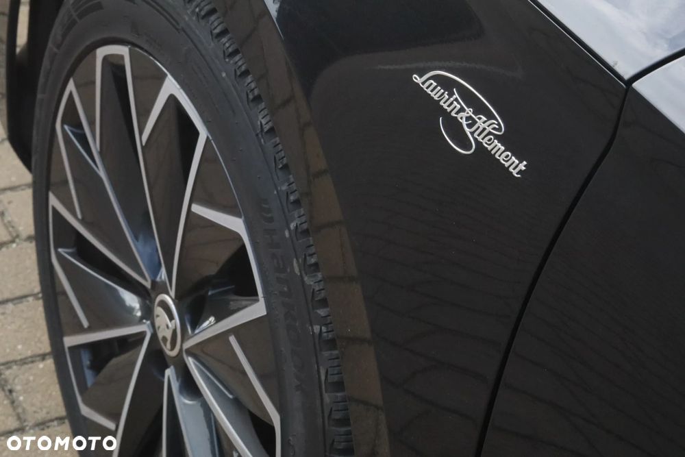 Skoda Superb 2.0 TSI L&K DSG - 21