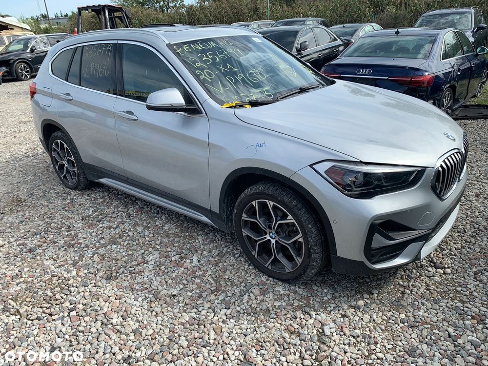 BMW X1 - 10