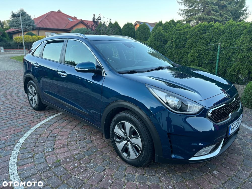 Kia Niro 1.6 GDI Hybrid L - 2