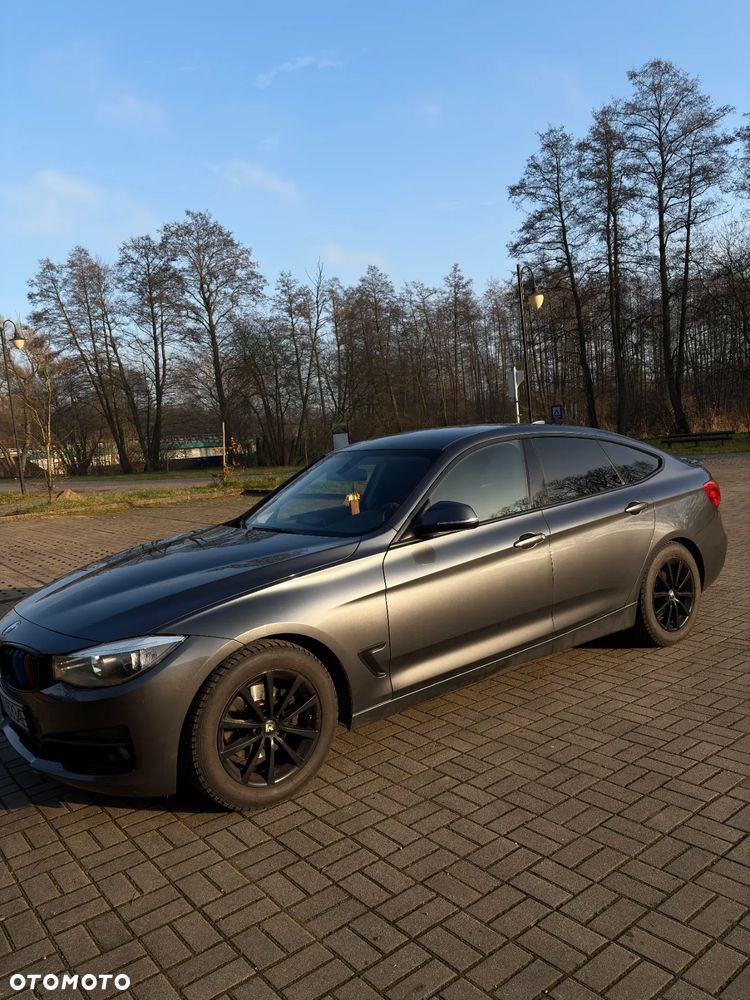 BMW 3GT 320d Sport Line - 4
