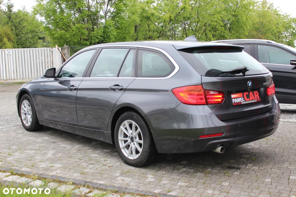 BMW Seria 3 318d Blue Performance - 6