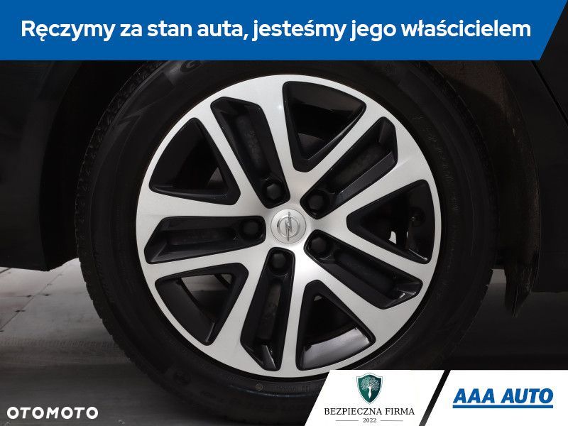 Opel Insignia - 17