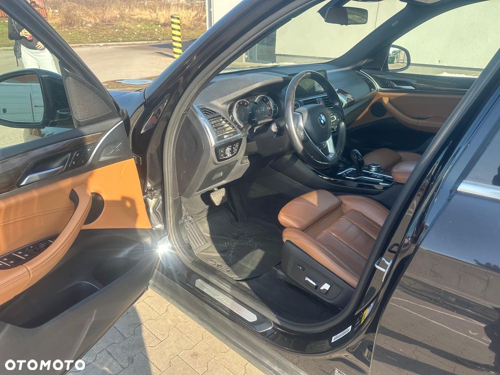 BMW X3 xDrive30i xLine - 10