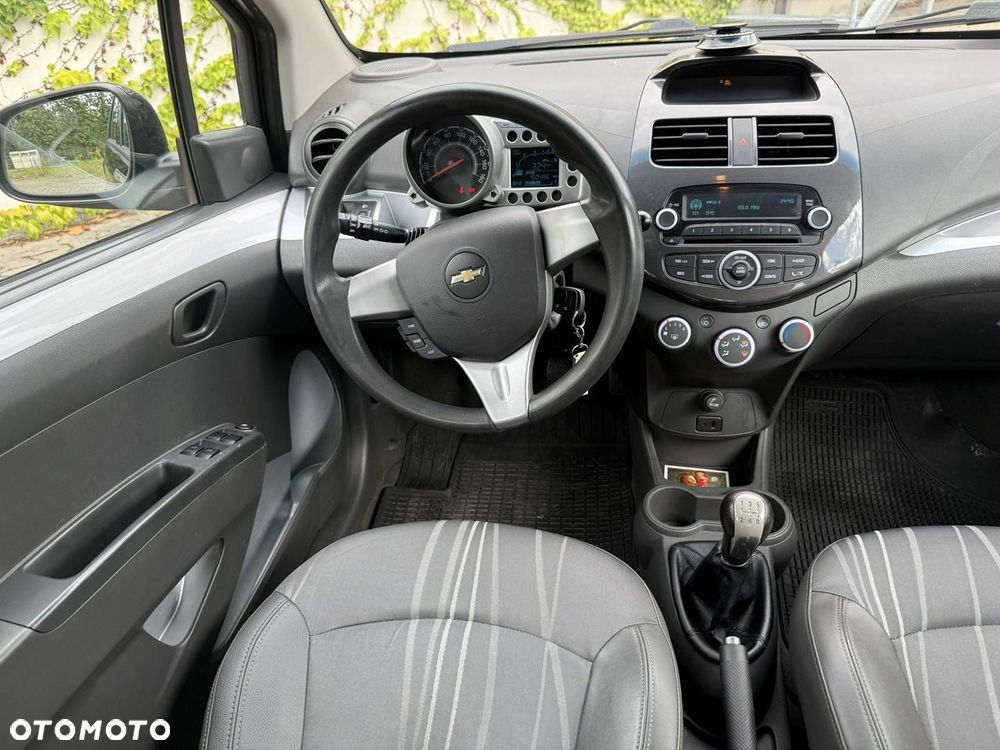 Chevrolet Spark - 16