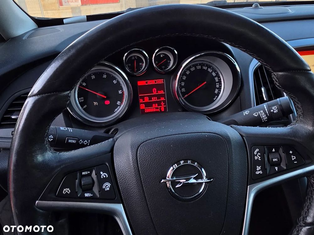 Opel Astra 1.6 D (CDTI) Start/Stop Edition - 12