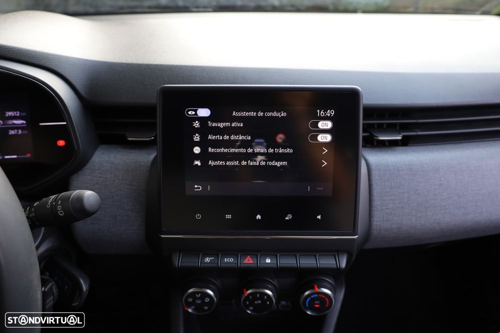 Renault Clio - 29