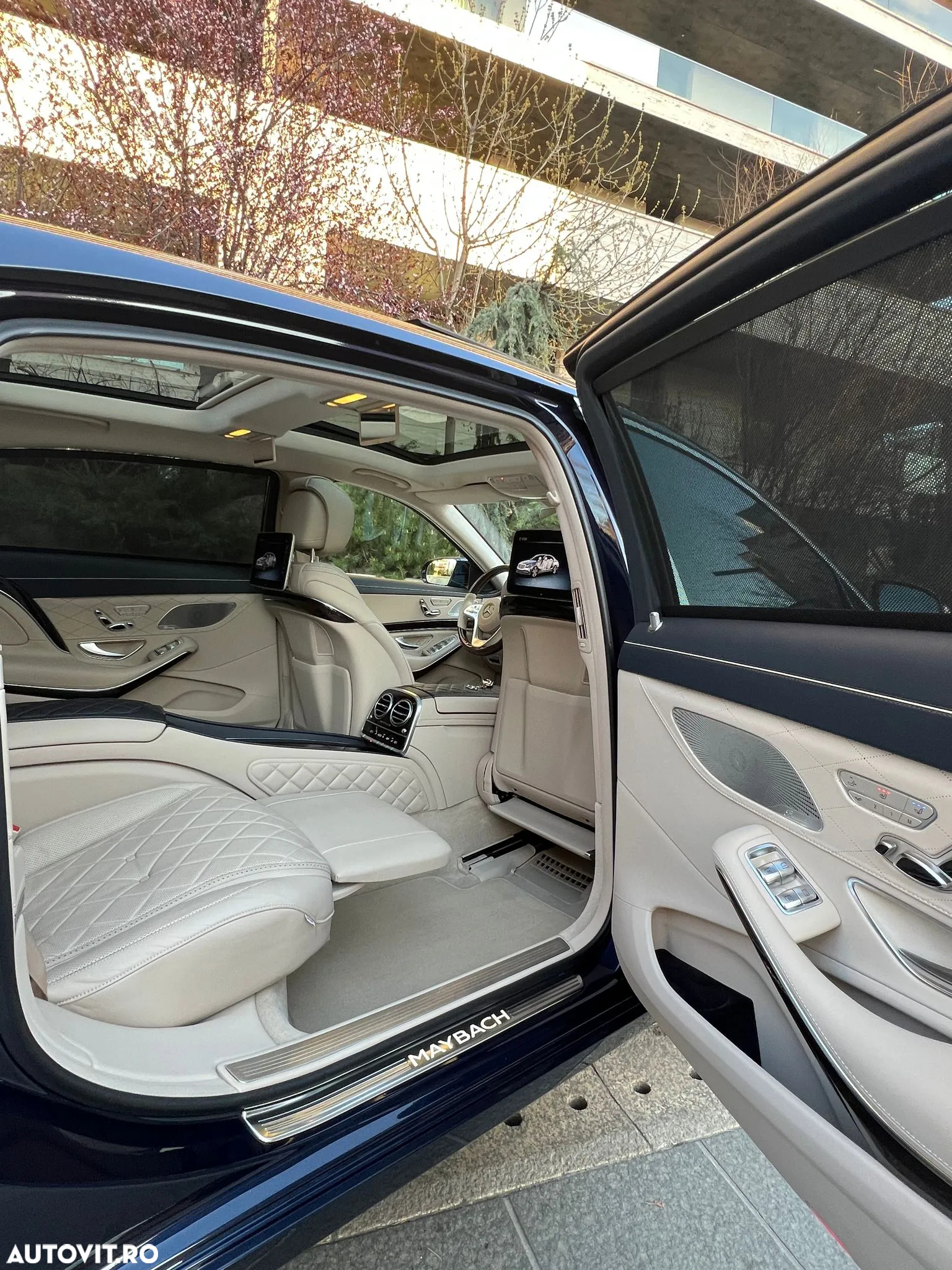 Mercedes-Benz S Maybach - 12