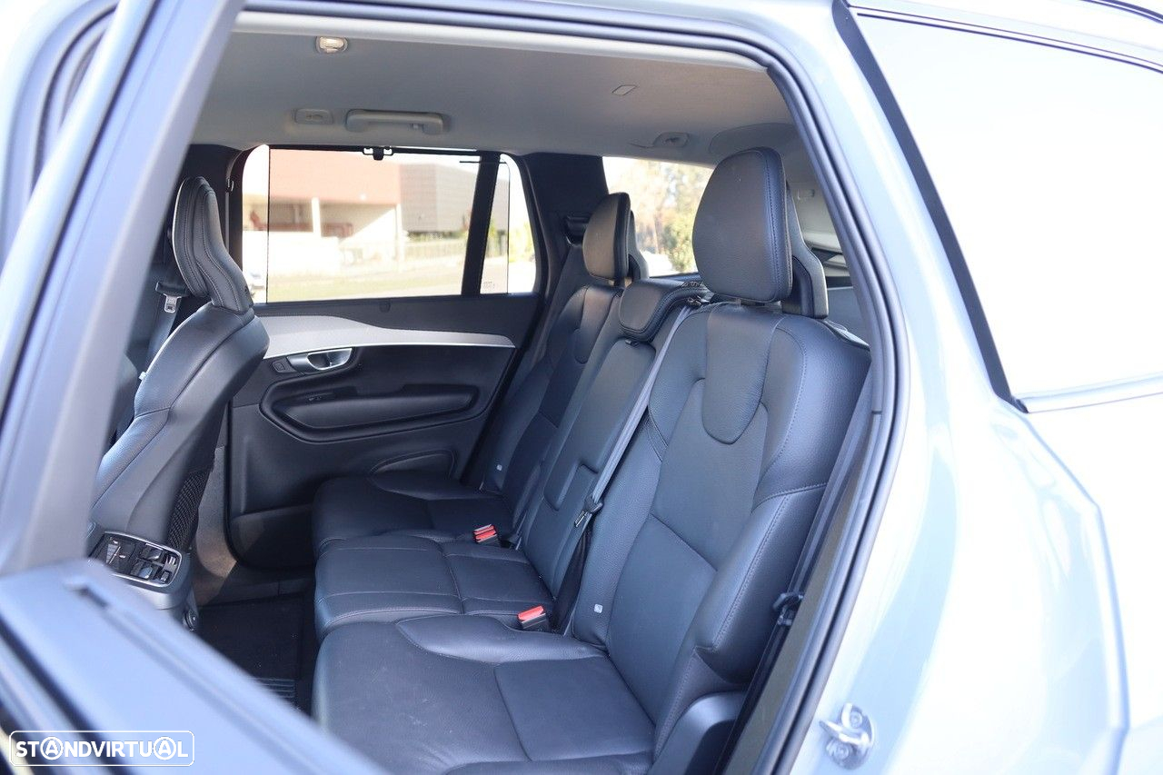 Volvo XC 90 2.0 T8 PHEV Plus Dark AWD - 11