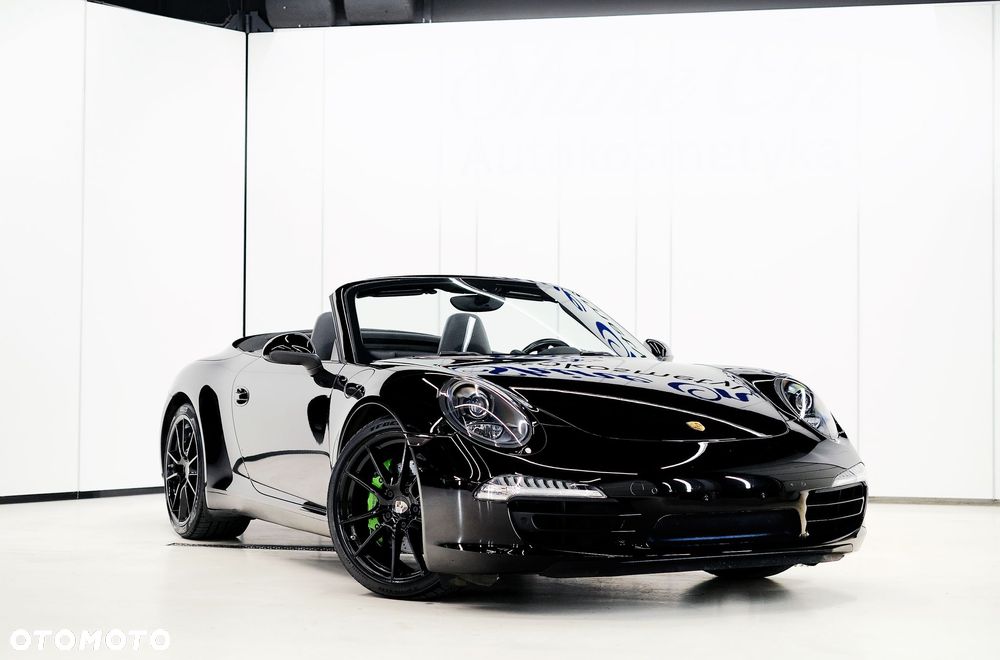 Porsche 911 Carrera S - 31