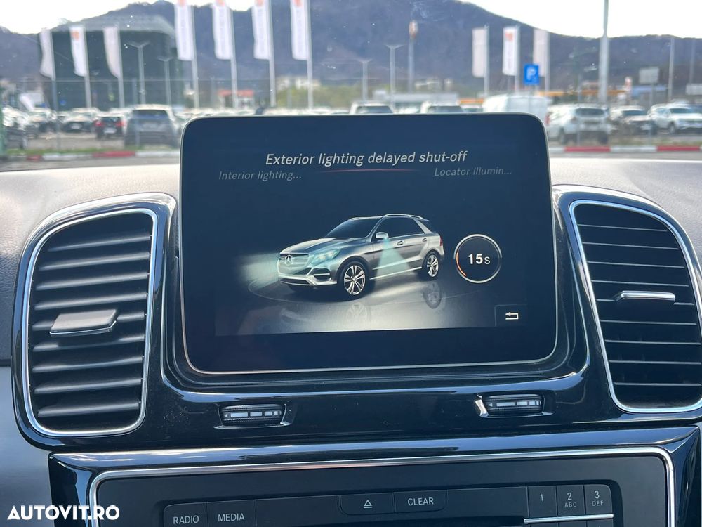 Mercedes-Benz GLE 250 d 4MATIC - 26