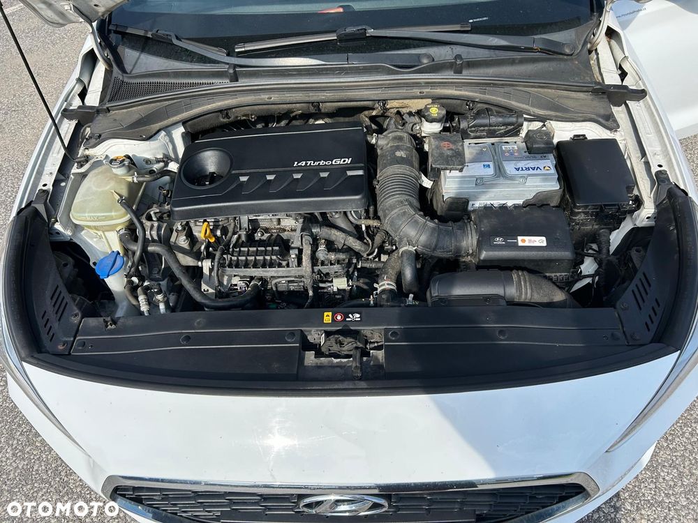 Hyundai i30 1.4 T-GDI GO Plus - 9