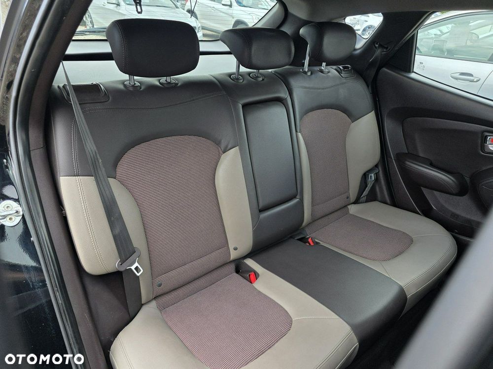 Hyundai ix35 - 22