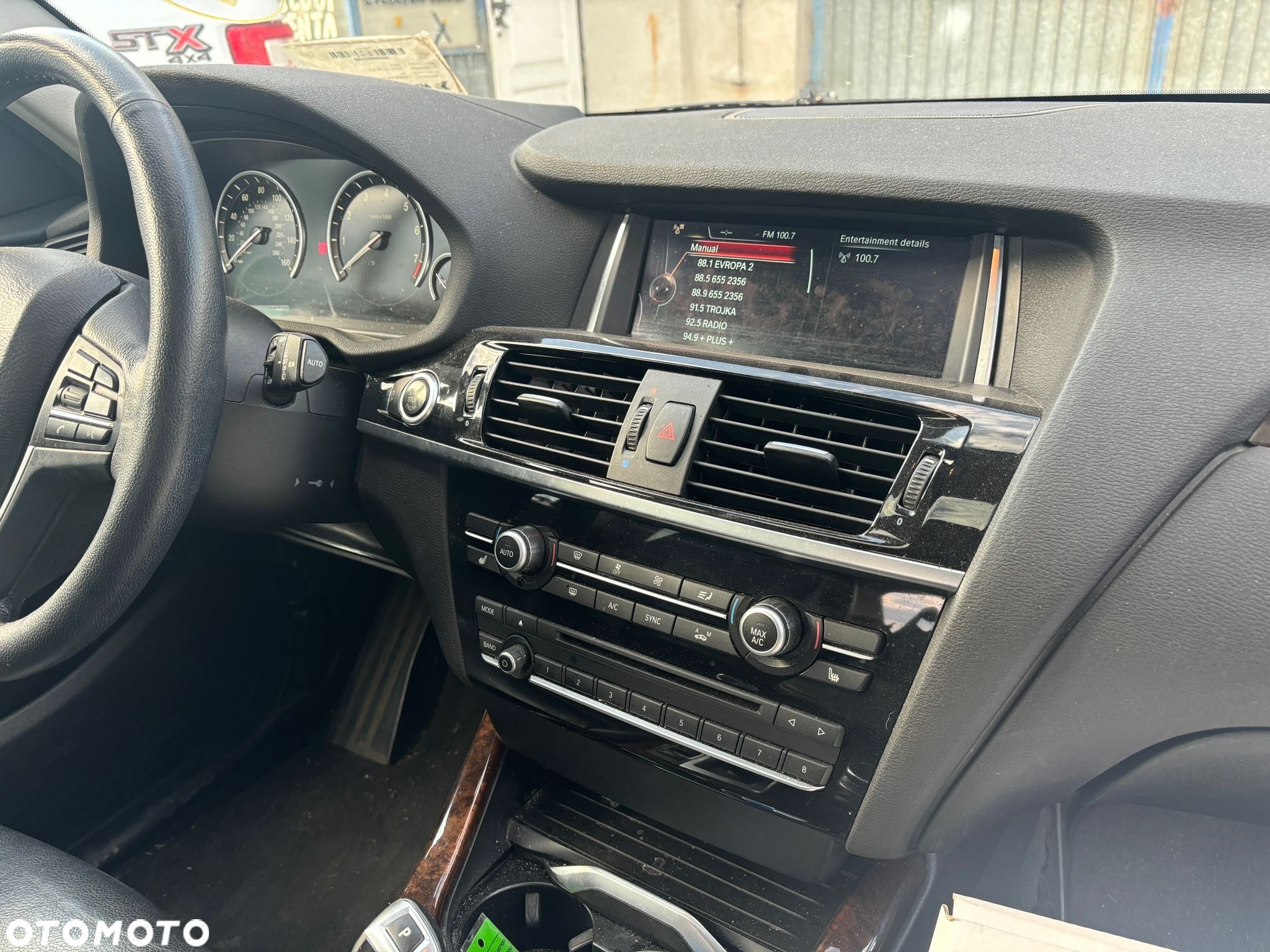 BMW X3 xDrive28i - 13