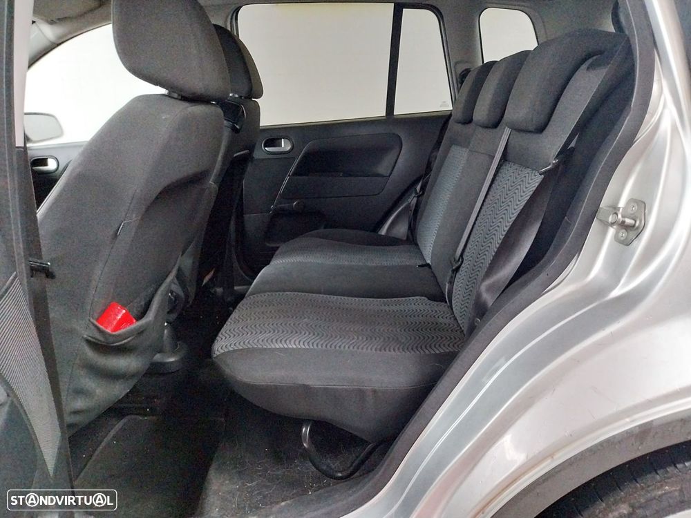 Ford Fusion 1.25 Zetec - 9