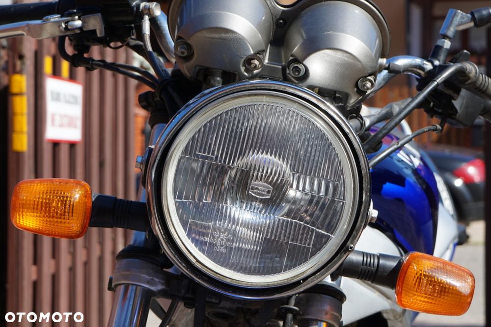 Suzuki GS - 9