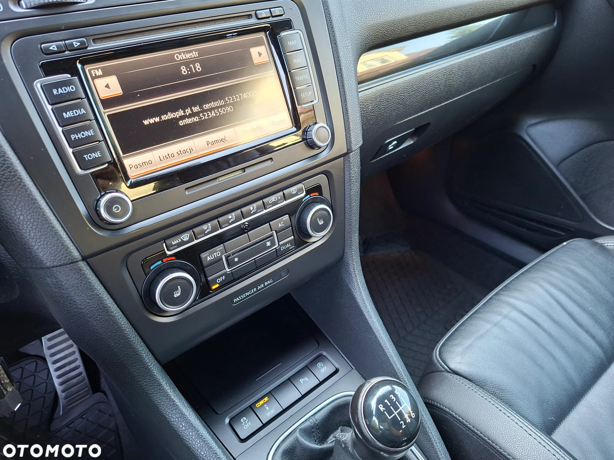 Volkswagen Golf Cabrio 2.0 TDI BlueMotion Technology Exclusive - 19