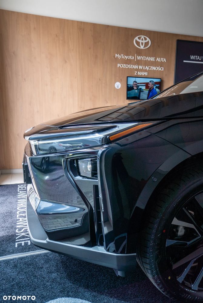 Toyota bZ4X 73.1kWh Executive - 15