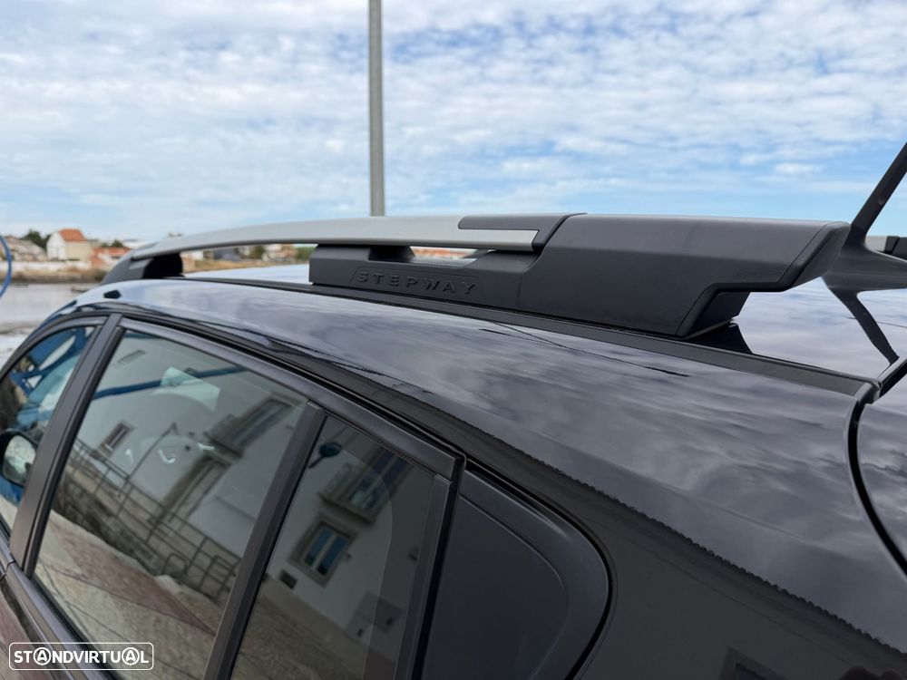 Dacia Sandero - 8