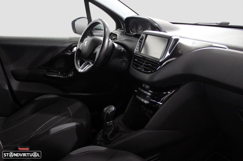 Peugeot 208 1.6 e-HDi Active - 9