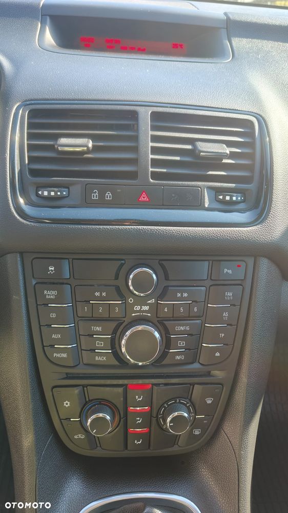 Opel Meriva 1.4 Innovation - 12