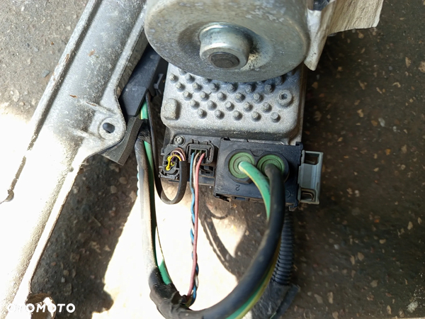 MAGLOWNICA ZE WSPOMAGANIEM PEUGEOT 207 6700001938 poznan