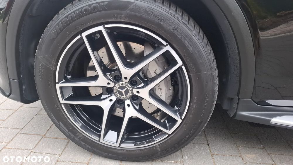 Mercedes-Benz GLC - 11