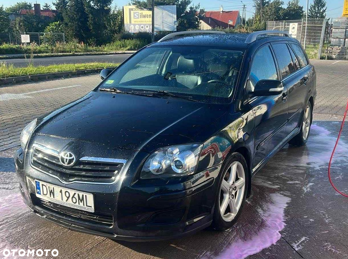 Toyota Avensis 2.2 D-4D Prestige Premium - 2