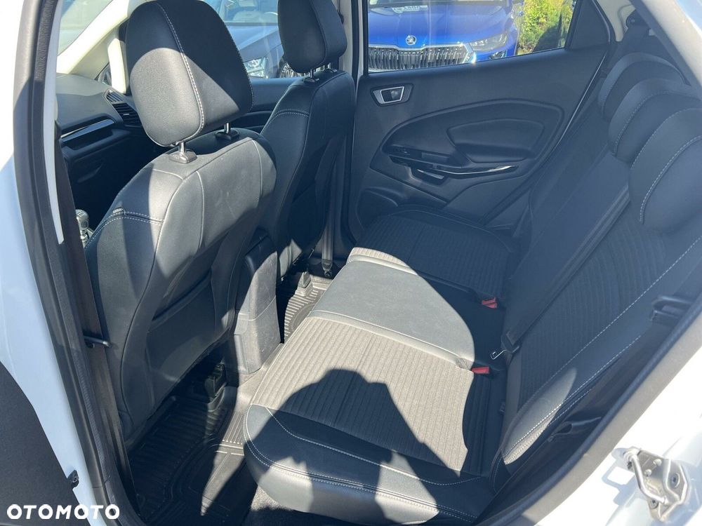Ford EcoSport - 11