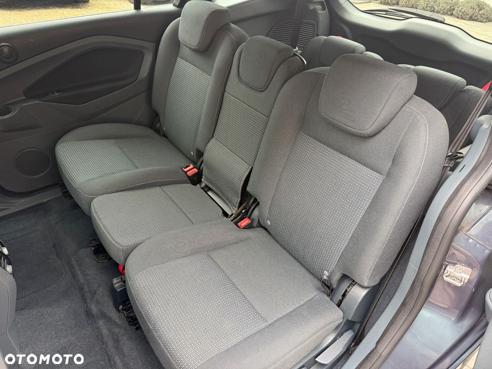 Ford Grand C-MAX 2.0 TDCi Titanium - 22