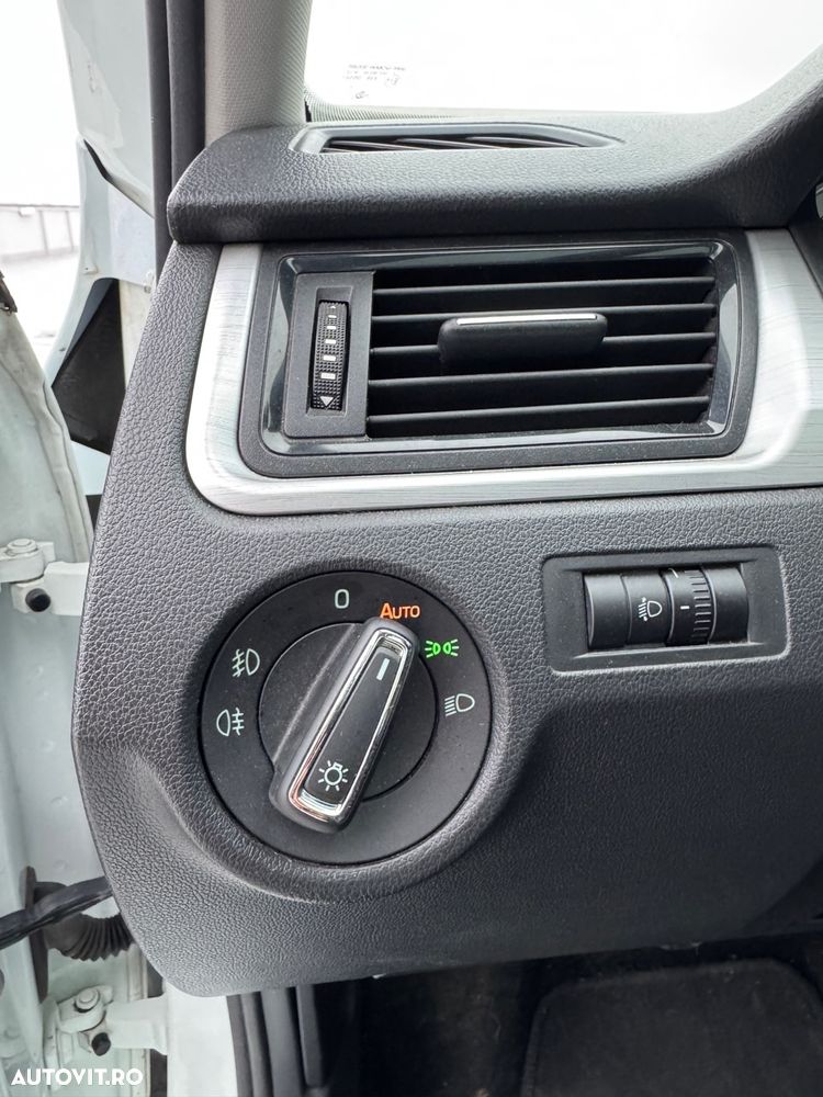 Skoda RAPID Spaceback 1.4 TDI Cool Edition R&G - 7