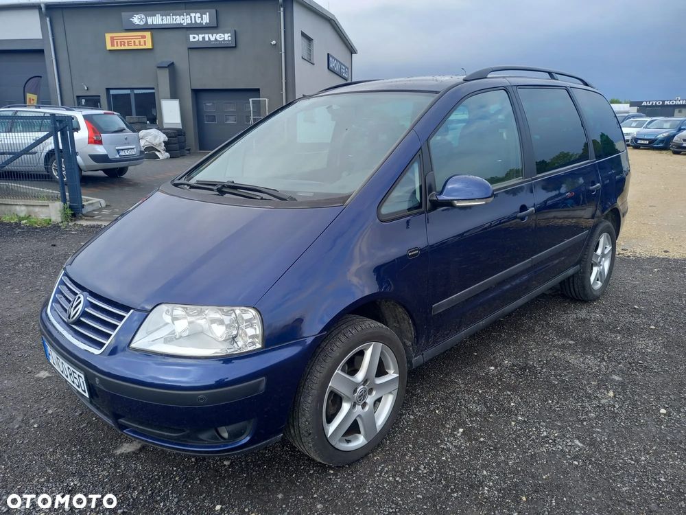 Volkswagen Sharan 1.8 5V Turbo Trendline - 1