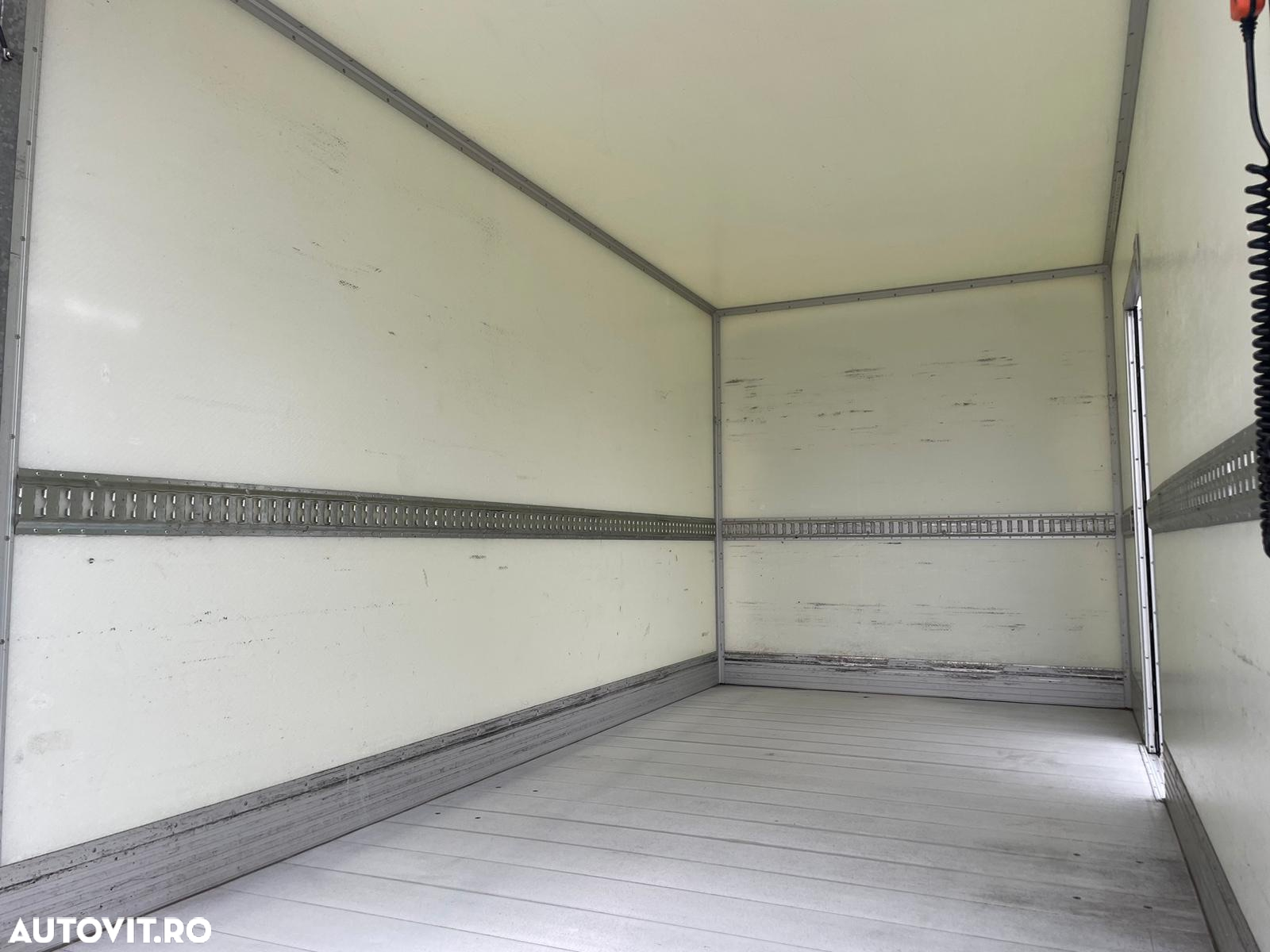 Mercedes-Benz Sprinter 319 CDI 3.0 D AUTOMAT LIFT 8 EUROPALETI - 20