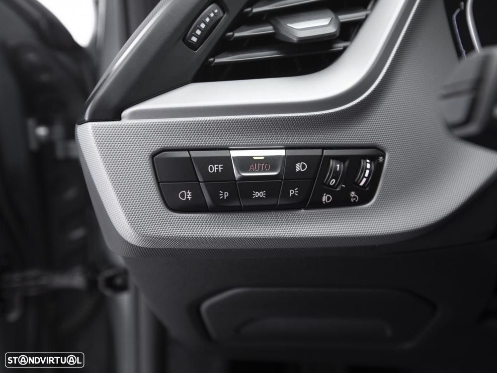 BMW 116 d Corporate Edition Auto - 17