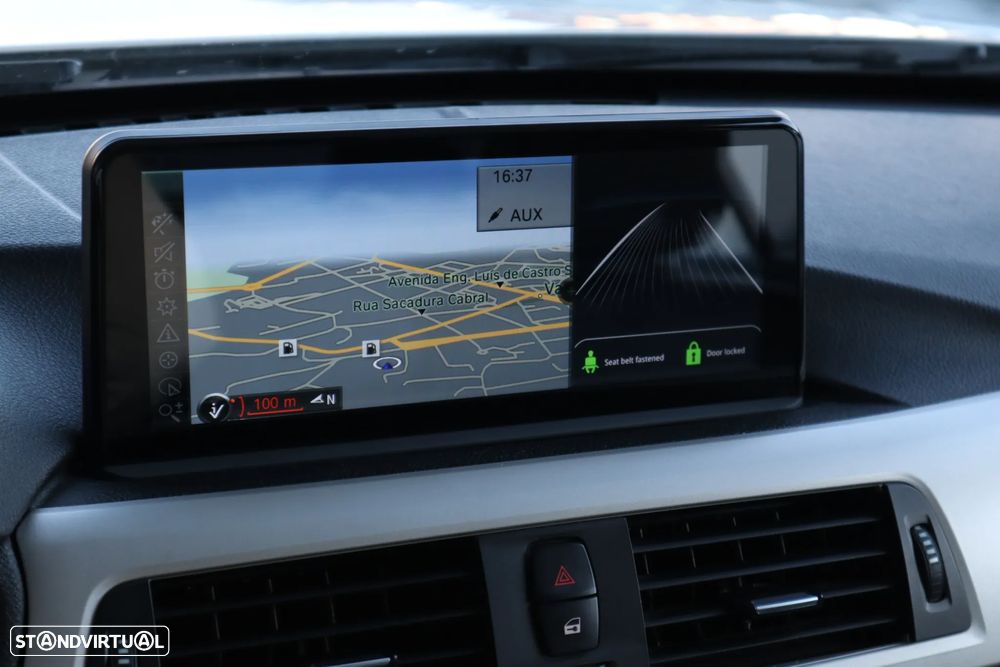 BMW 318 d Sport - 17