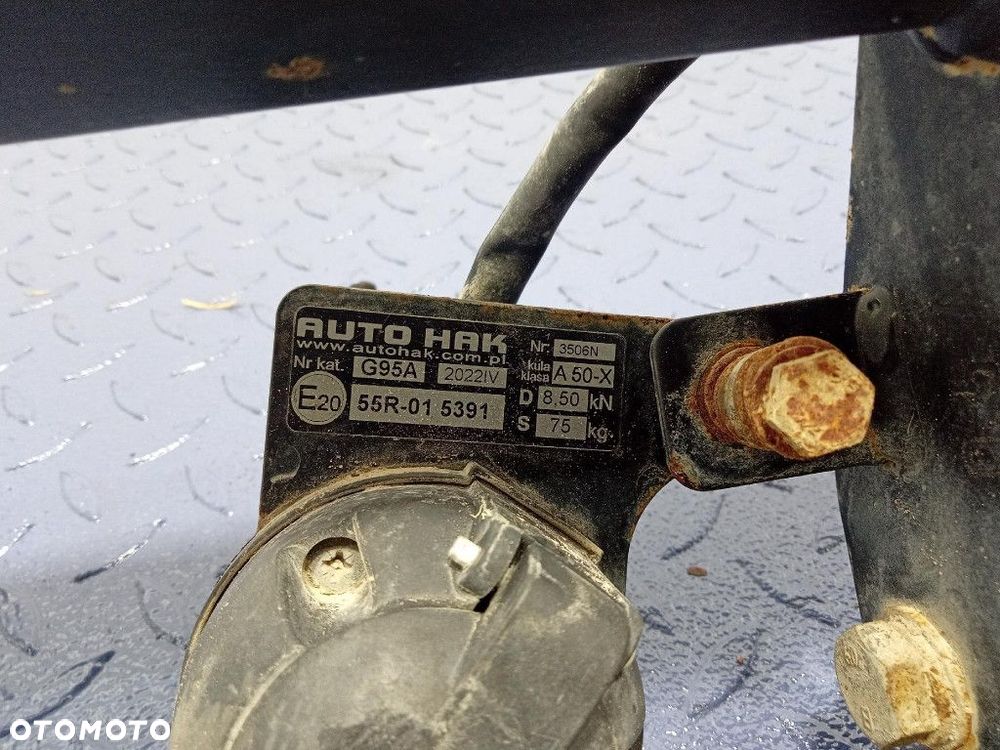 DACIA DUSTER I LIFT 13- HAK HOLOWNICZY DO PRZYCZEPY - 4