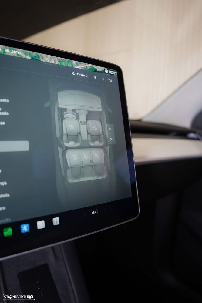Tesla Model Y Long Range Dual Motor AWD - 52