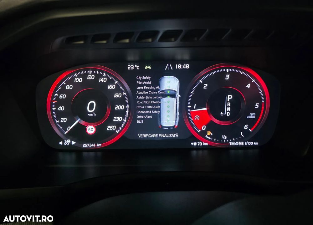 Volvo XC 90 D5 AWD Geartronic Inscription - 25