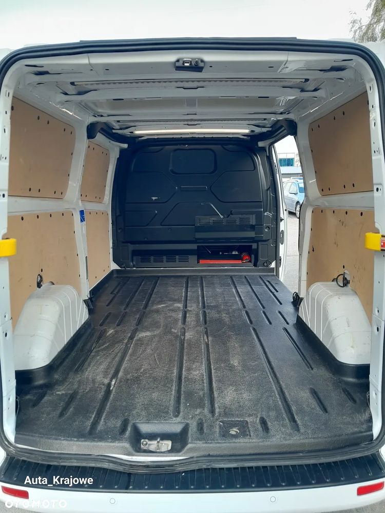 Ford TRANSIT CUSTOM L2 - 24