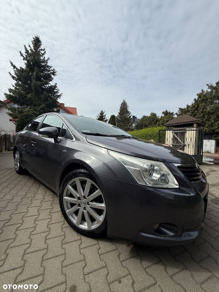 Toyota Avensis 2.2 D-4D Prestige - 9