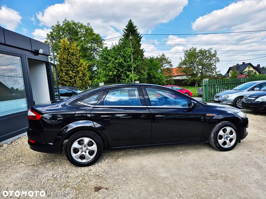 Ford Mondeo 2.0 Platinium X Plus (Titanium) - 13
